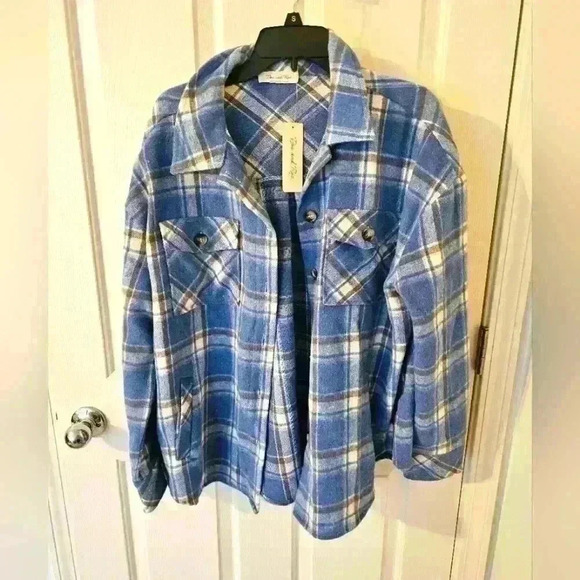 Doe and Rae Plaid Shirt NWT Size L - Picture 1 of 3
